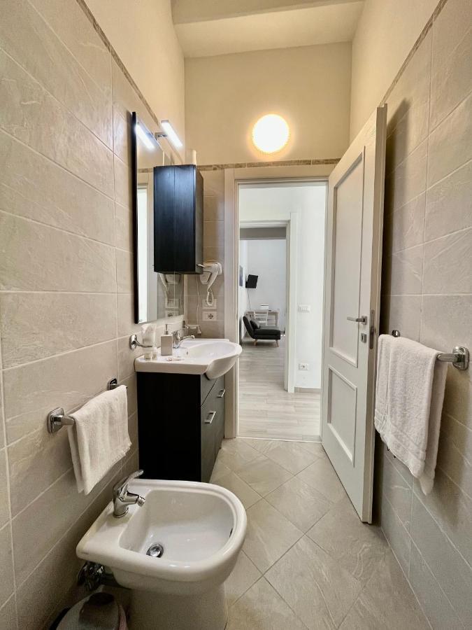 La Dependance Aparthotel Шилла Экстерьер фото